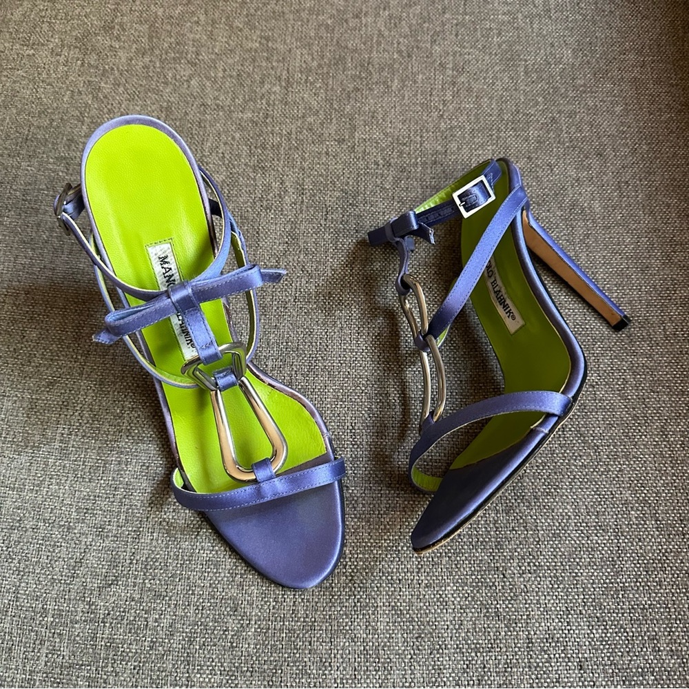 Vintage satin Manolo Blahnik heels